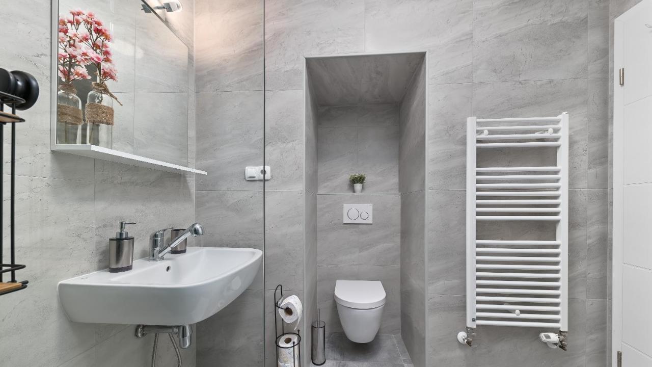 Brand New Apartment In City Center, Big Terrace Zagreb Exterior photo